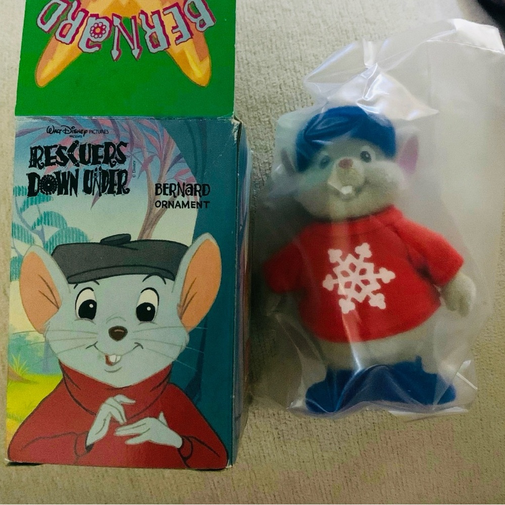 Vintage Disney Bernard Ornament – Rescuers Down Under (1990) – New in Box